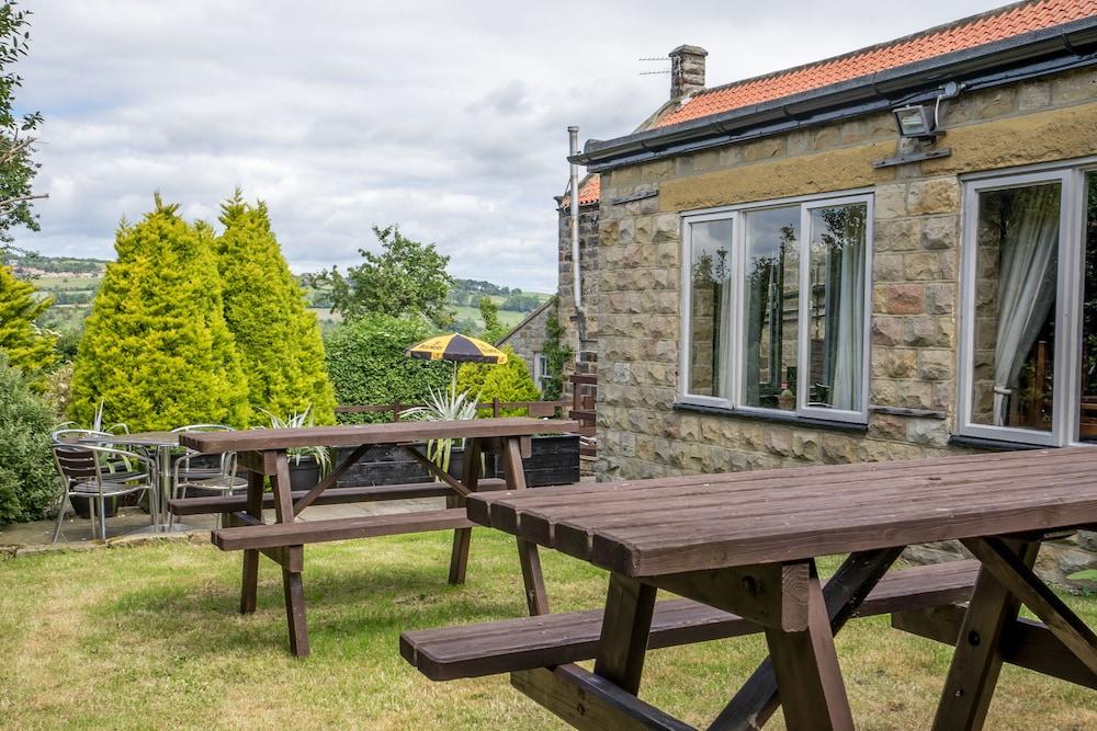 The Plough Hotel Sleights Exterior foto
